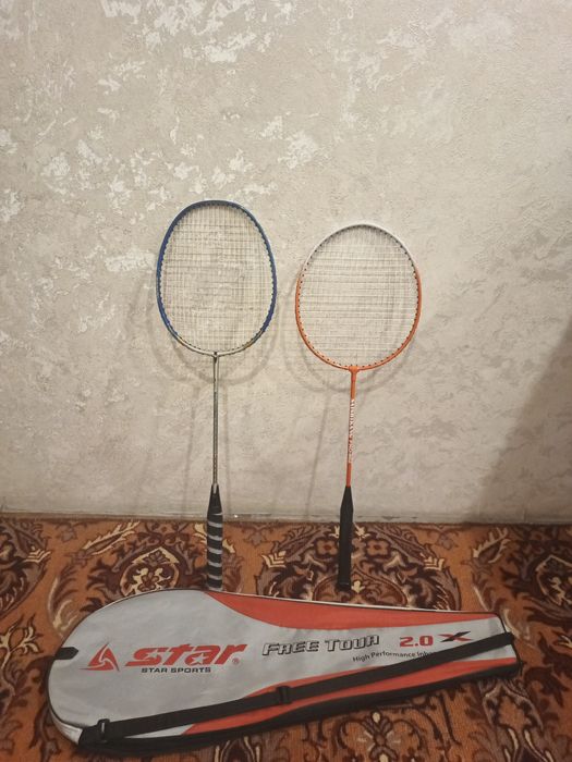 2 ракетки Бадминтона