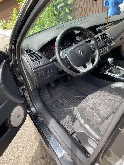 Renault Laguna 3 Bose 2014 2.0 dci