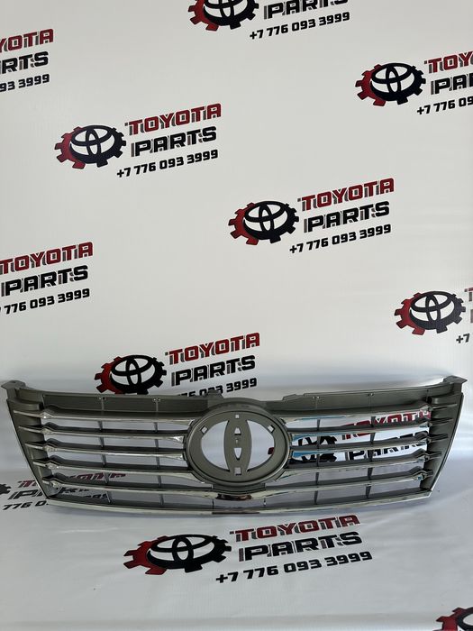 Решетки Тойота Камри 50 оригинал и дубликат