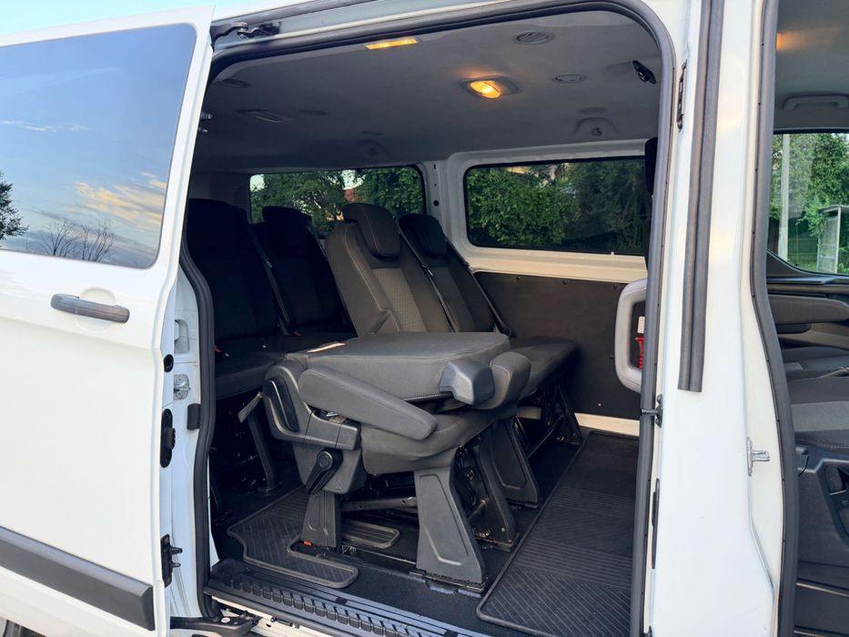 Ford Transit Custom 2019-clima fata/spate-8+1 locuri-lunga-TVA deductibil
