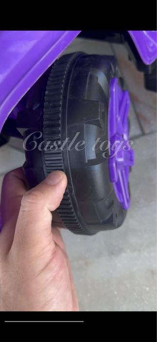 БАРС МАШИНА Качество очень хороше Цвет: красный, зеленый, белый