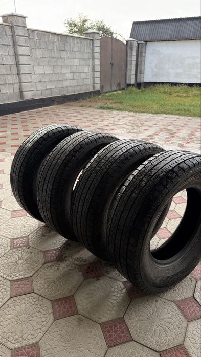 GOFORM 225/70/16 зимние шины