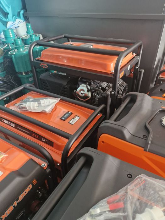 Генератор: KEMAGE 6,5 кВт движок
Куввати: 1,1 кВт
Фаза: 220В
Имконияти