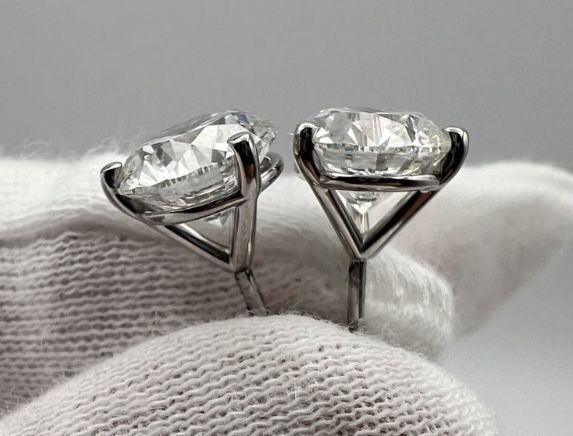 Серьги пусеты бриллианты