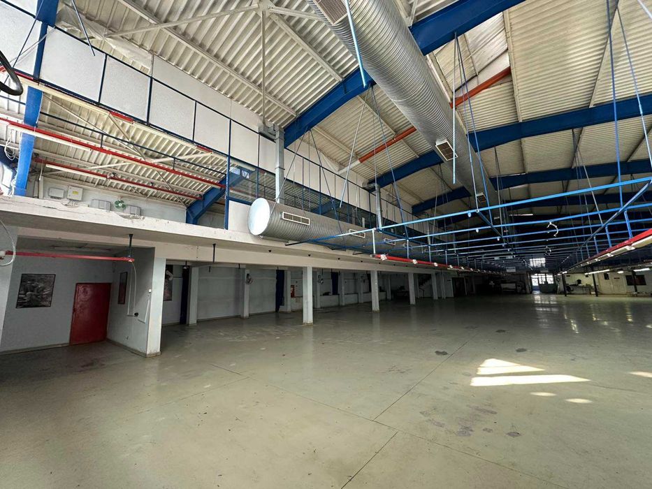 Дава се под наем Склад в Пловдив, Индустриална зона - Изток - 2400 кв.м за 11969.19 € - Снимка #5