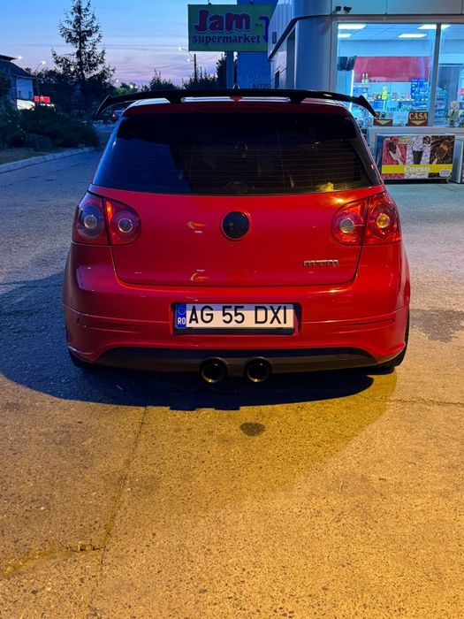 Vând golf 5 GTI 2000 Benzina tfsi turbo