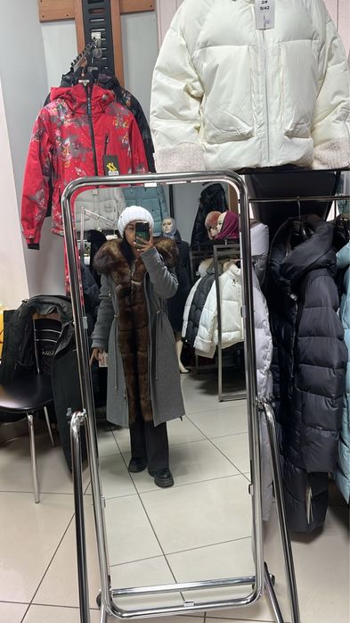 Продам сапоги и пальто