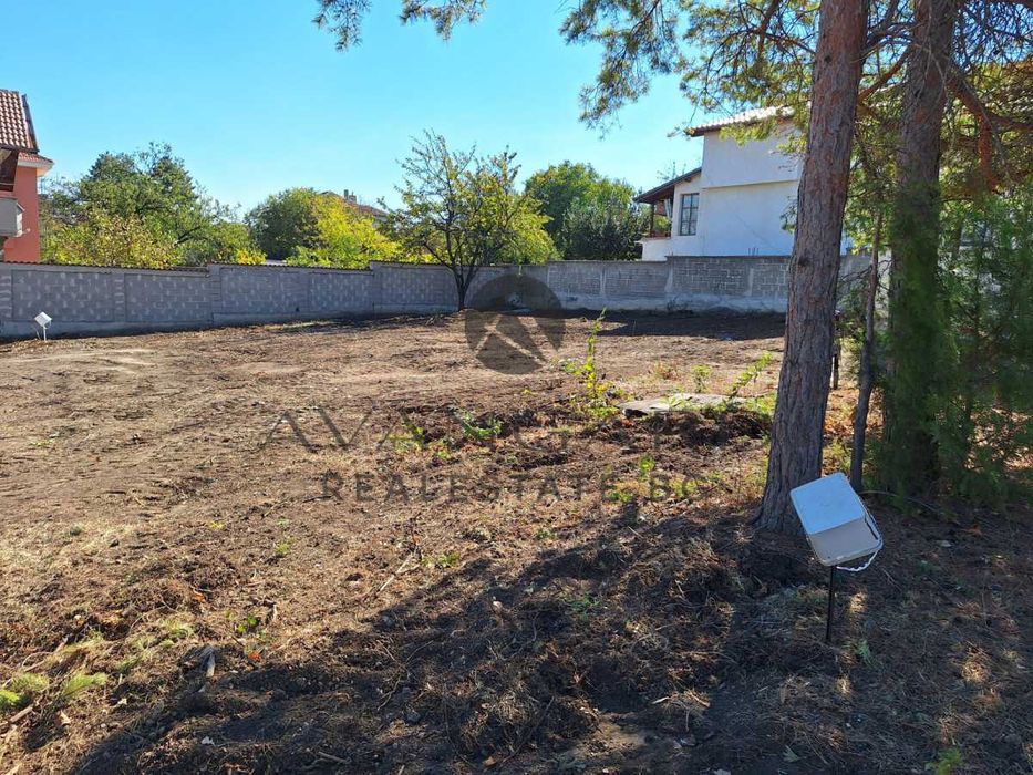 Продава се Парцел в с. Белащица, Област Пловдив - 374 кв.м за 182 €/кв.м - Снимка #1