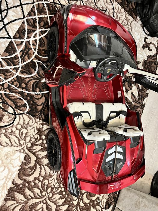 продается машина ламборгини, новая!