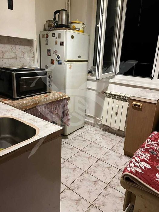 Дава се под наем Едностаен апартамент в София, Център - 52 кв.м за 523.26 € - Снимка #2