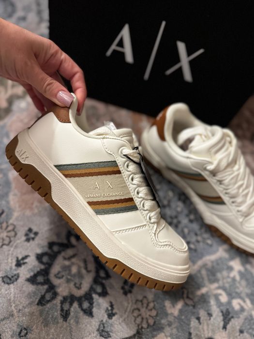 Armani exchange маратонки кецове
