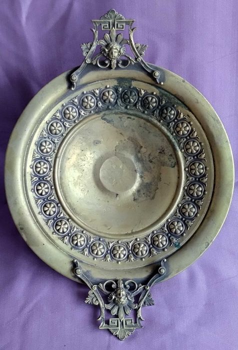 старинен месингов съд