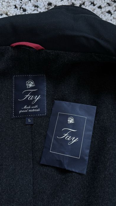 Ново мъжко шикозно палто Fay размер L