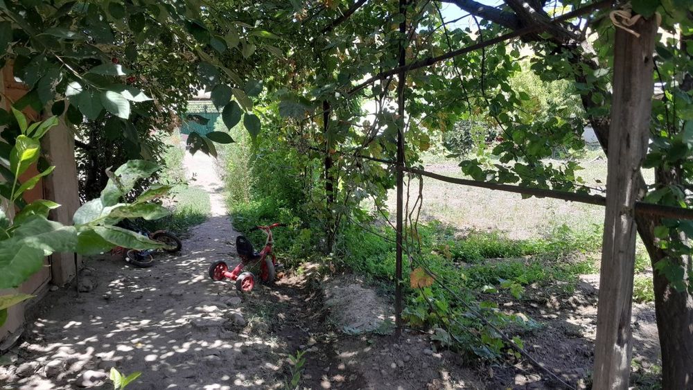 Учаска сотилади..