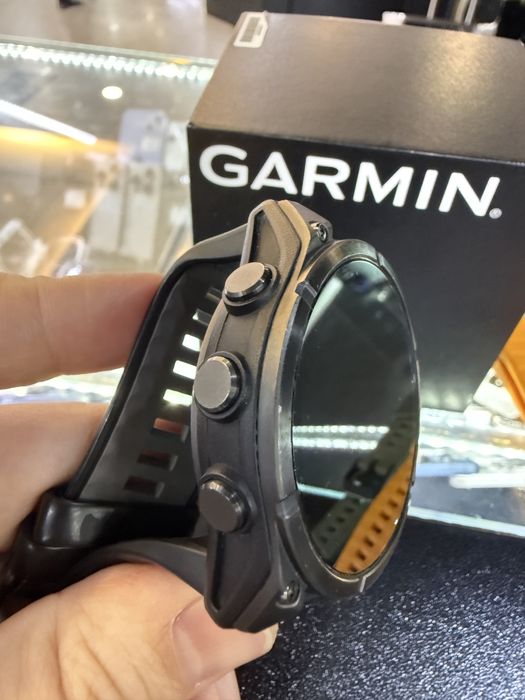 Garmin Fenix 8 47mm черный