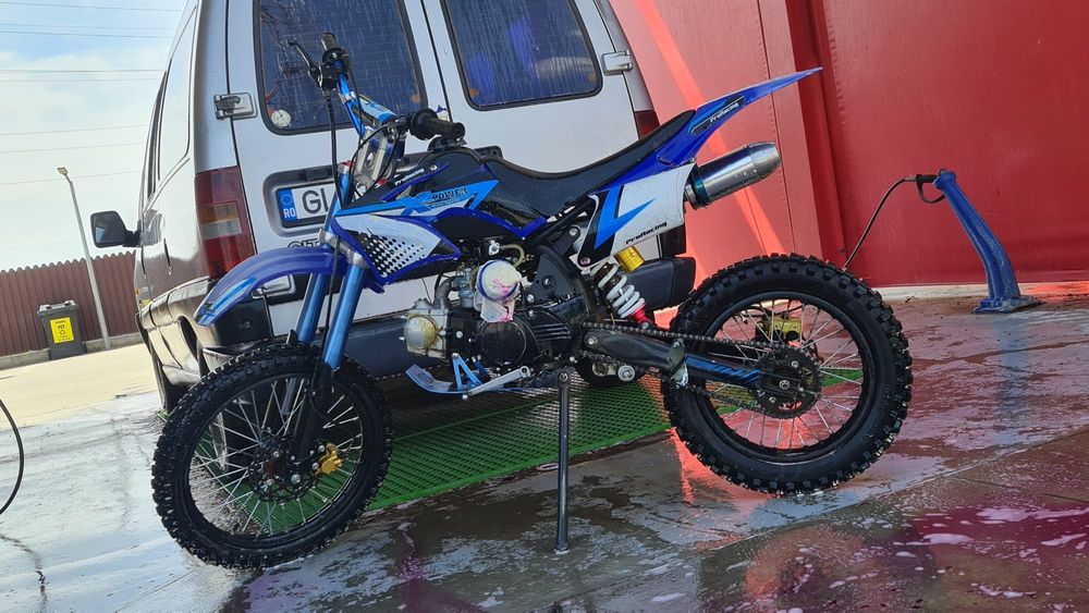 Cross 125 cc de vanzare