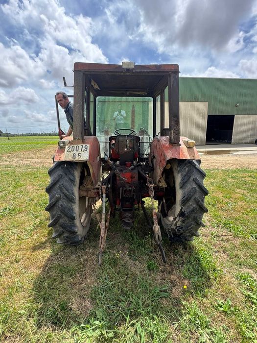 Vand tractor international 633 SA