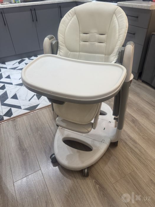 Стульчики для кормления Peg Perego Tatamia