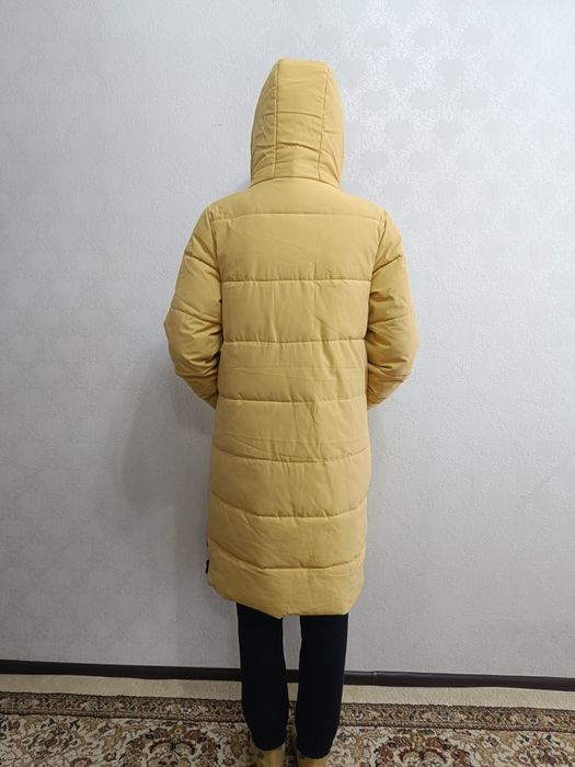 Продаю женскую куртку