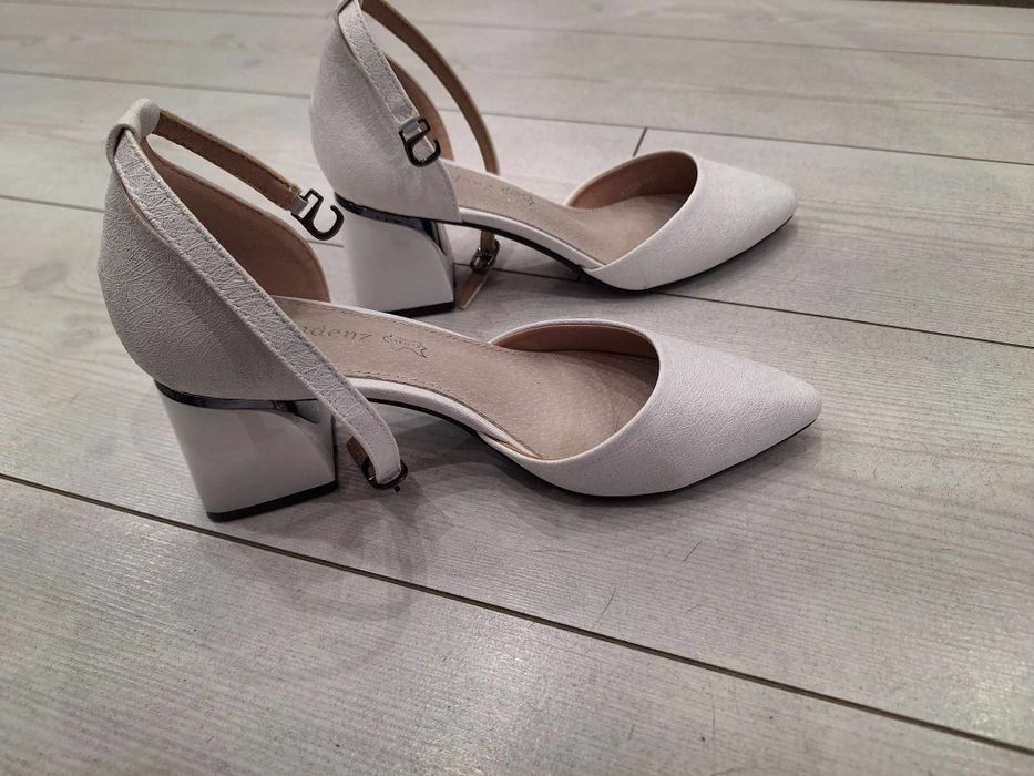 Официални обувки (бели)