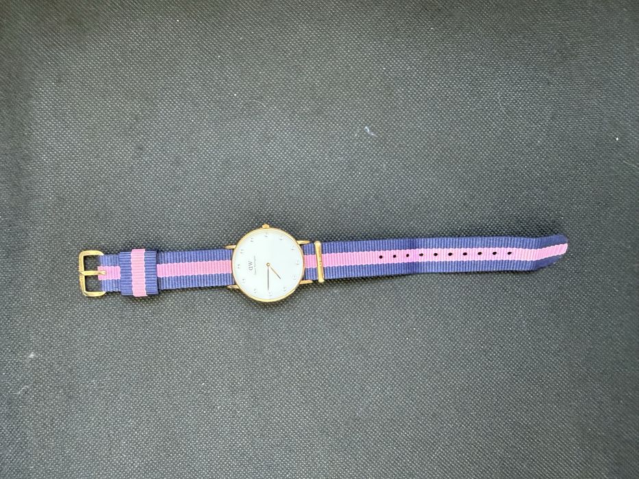 Ceas daniel wellington dama