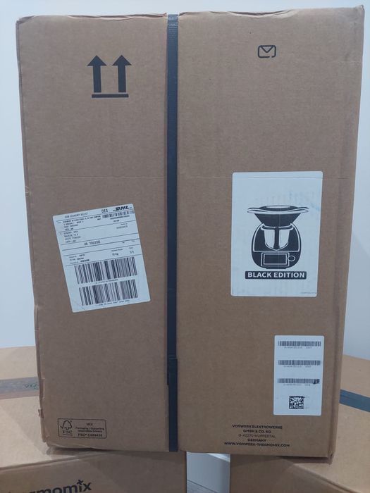 Vând termomix  TM7  nou sigilatilat!   garanție de fabrica