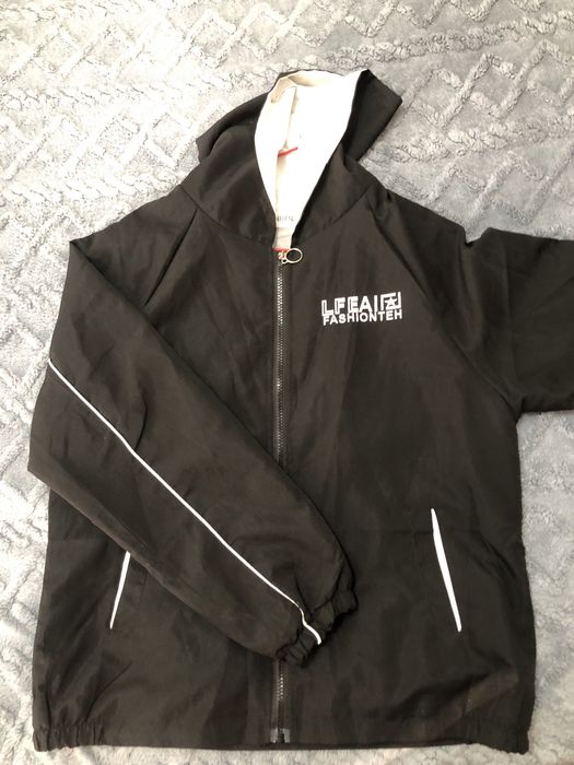 ветровка черная новая 100.000 тыс