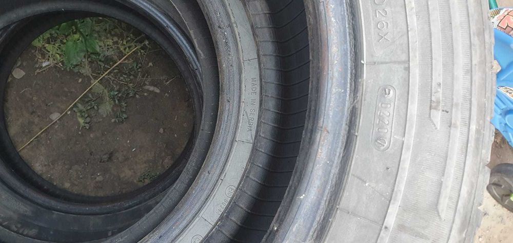 Vand anvelope vara 205/65/16c si galerie admisie f10 din 2015