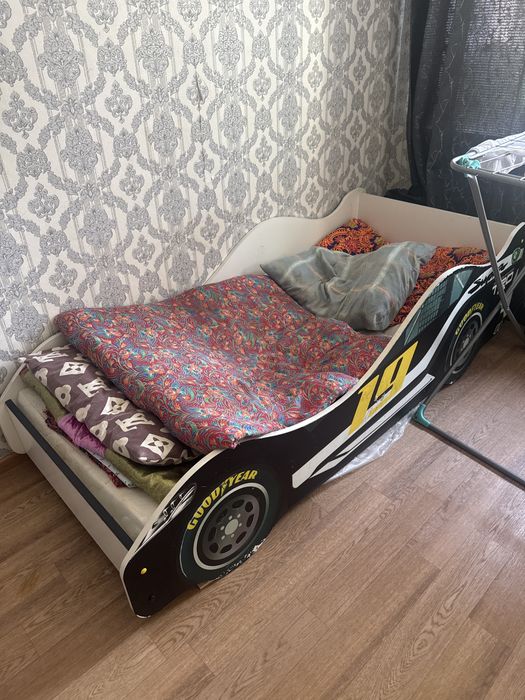 Продам детскую кроваать срочно, самовывоз