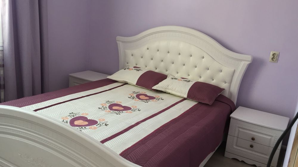Спальный гарнитур бу