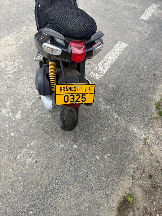 scuter aprilia sr 50