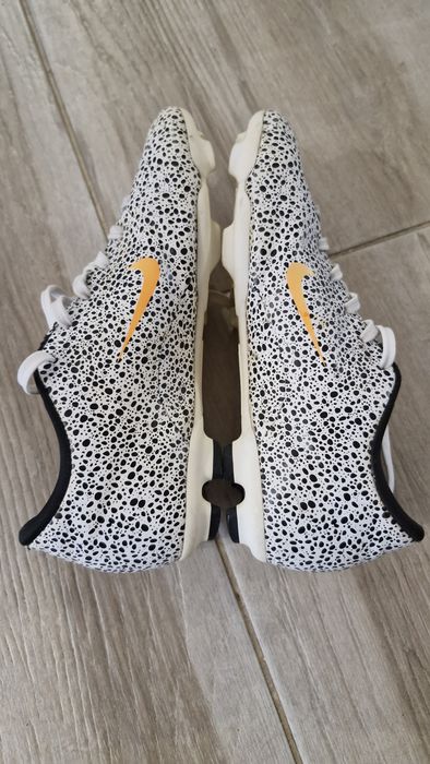 Nike cu crampoane pentru copii marimea 36