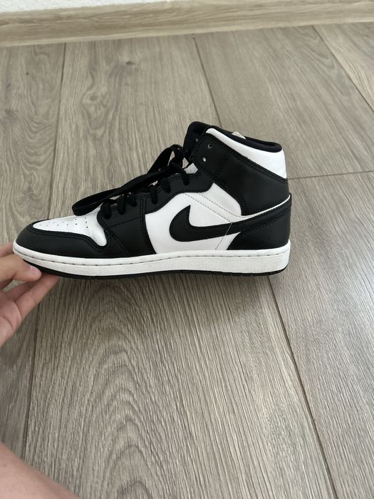 Jordan 1 panda 600 de lei
