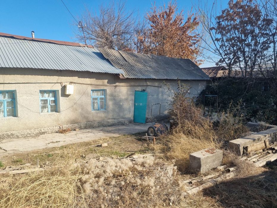 Продается дом 11 сотк центре Бустанлыского района/БустоликдаУйсотилади