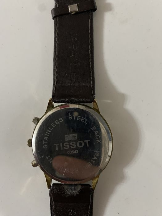Часы Tissot золотистые