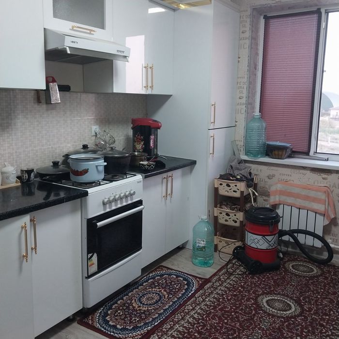 квартира в Кагане, посёлок янги хаёт.