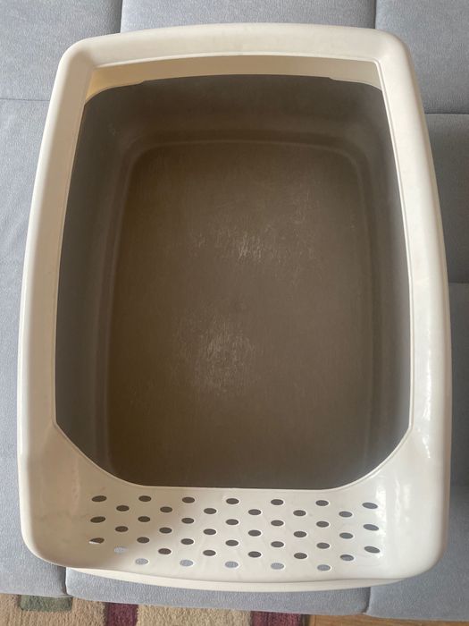 Лоток для кошек отдам