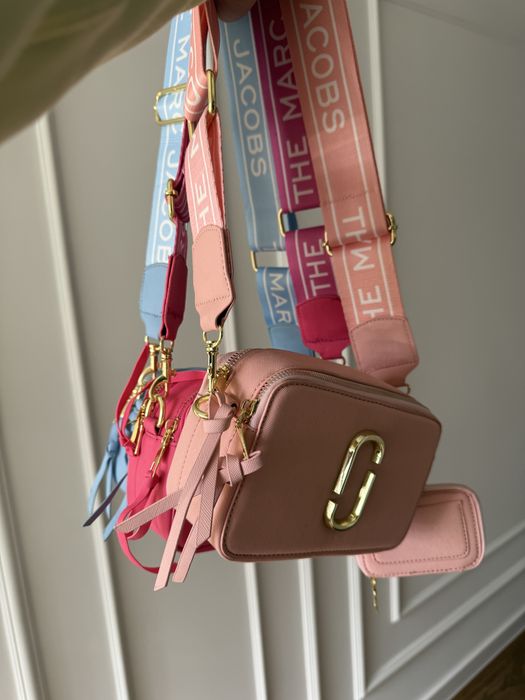 Geanta Marc Jacobs nouă!!! Dimensiune 20/12!