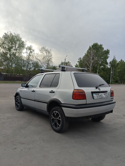 Продам Volkswagen Golf 3.