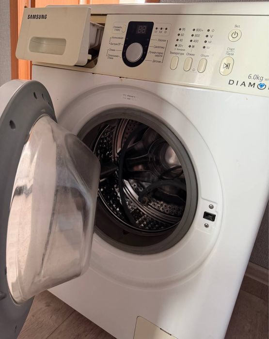 Продам стеральную машинку