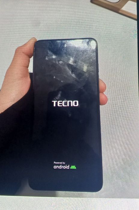 Tecno Spark  20c