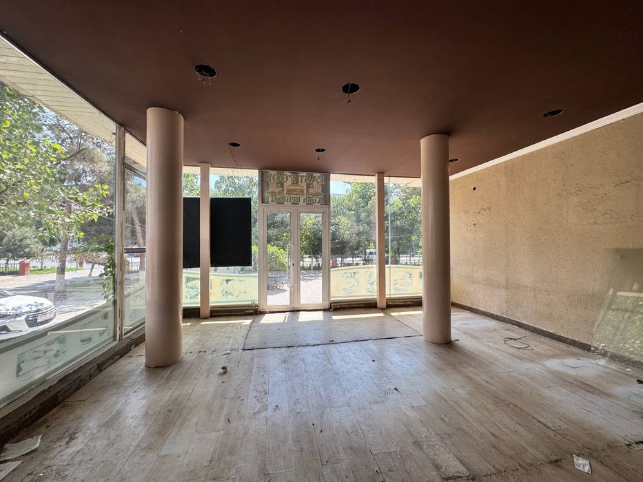 Андижанская область 2 этажа / 5241м2