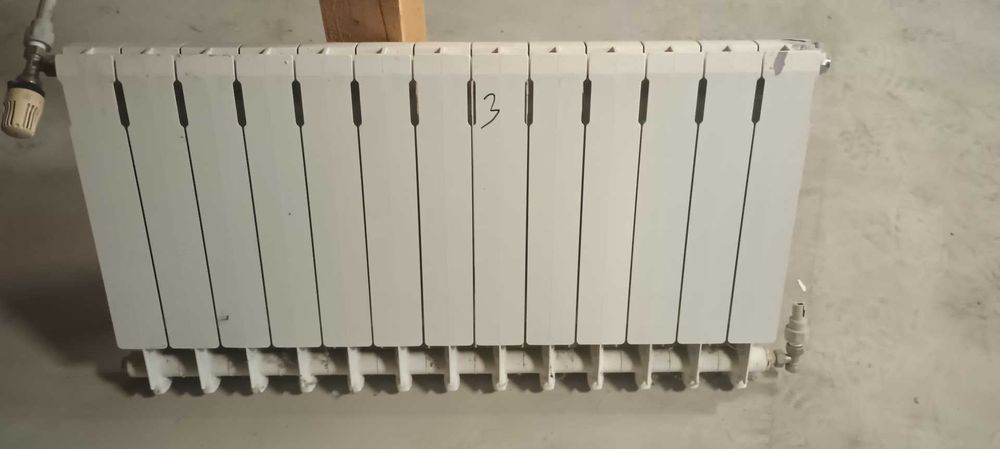 Продавам алуминиеви радиатори за парно - запазени