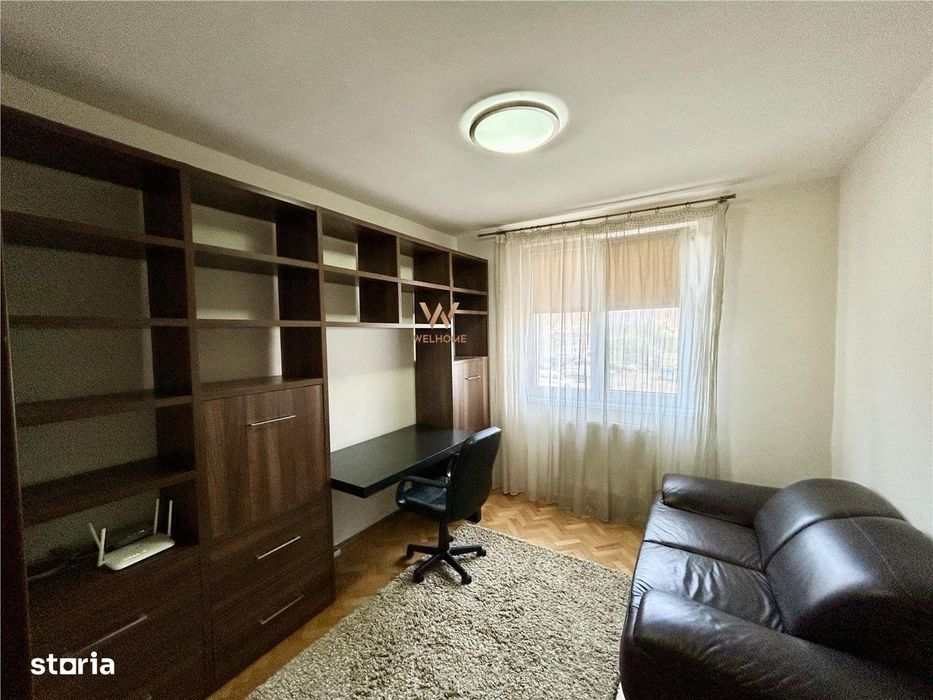 Apartament cu 3 camere decomandate, 2 bai, Zona centrala