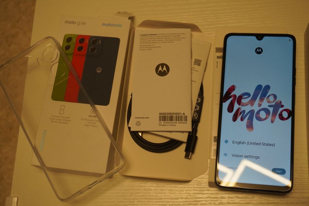Motorola Moto G06 256 GB – ecran mare, baterie generoasă și un preț prietenos