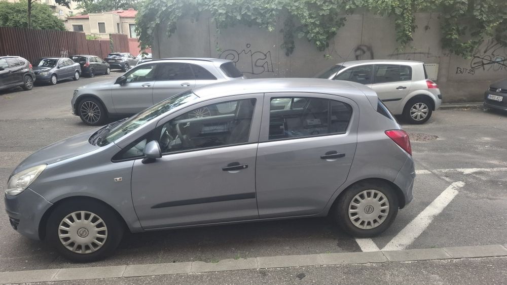 Opel Corsa 1 2 benzina