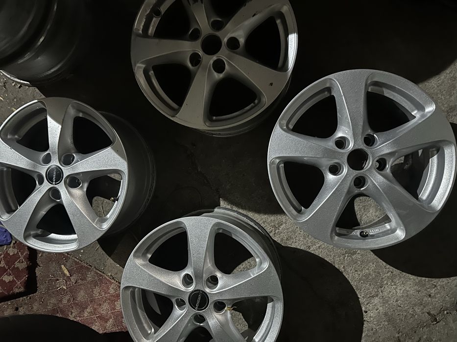 JANTE Aliaj R16 5x112 Borbet ET 40 VW Audi Skoda Seat Golf Passat Top