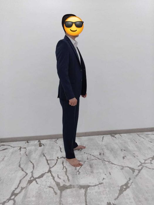 Продам мужской костюм