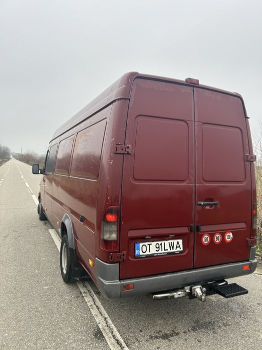 Mercedes sprinter 413