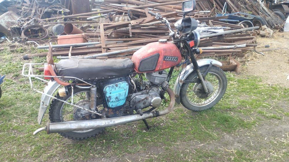 Продам мотоцикл Иж планета 5ка